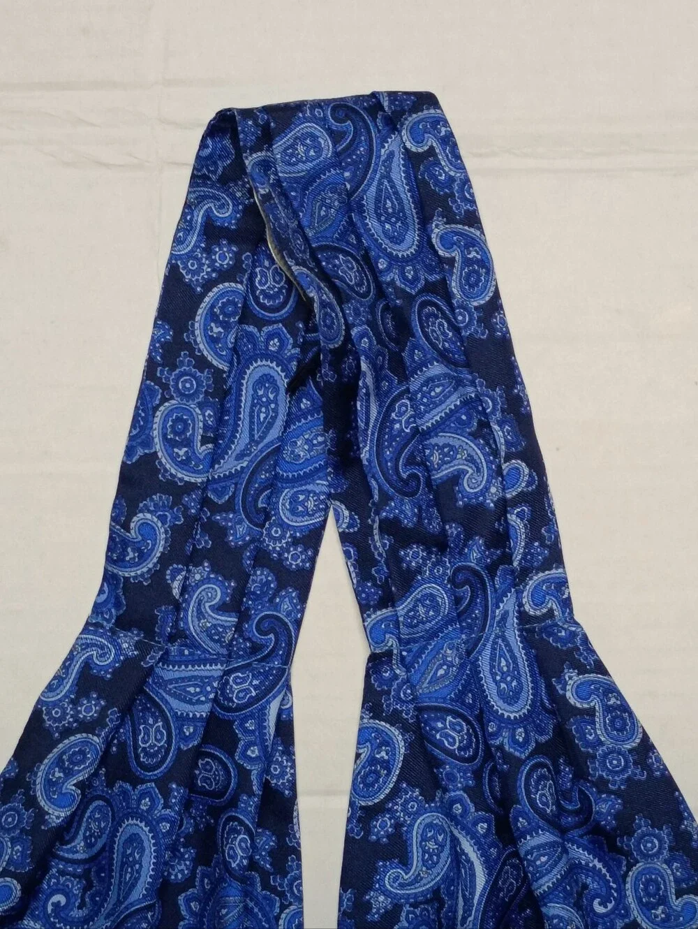 ❤️New BEN SILVER CHARLESTON Navy/Light Blue Paisley Silk Ascot Tie Scarf
